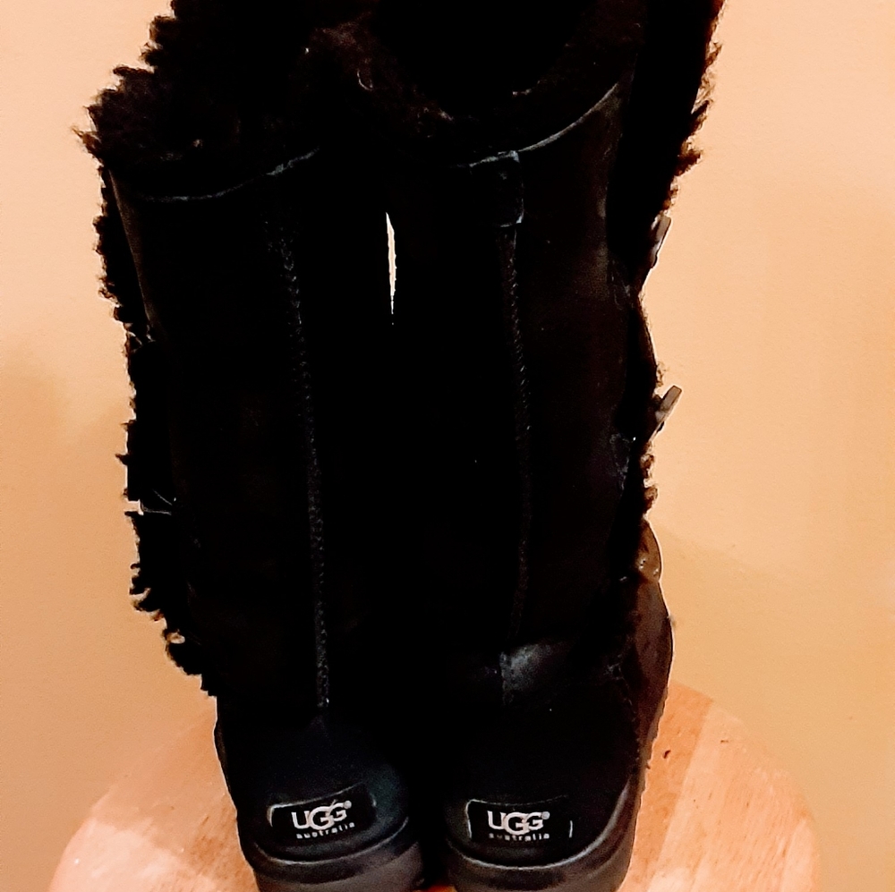 WOMEN'S BLACK TALL UGG BOOTS BUTTONS SIDE 8